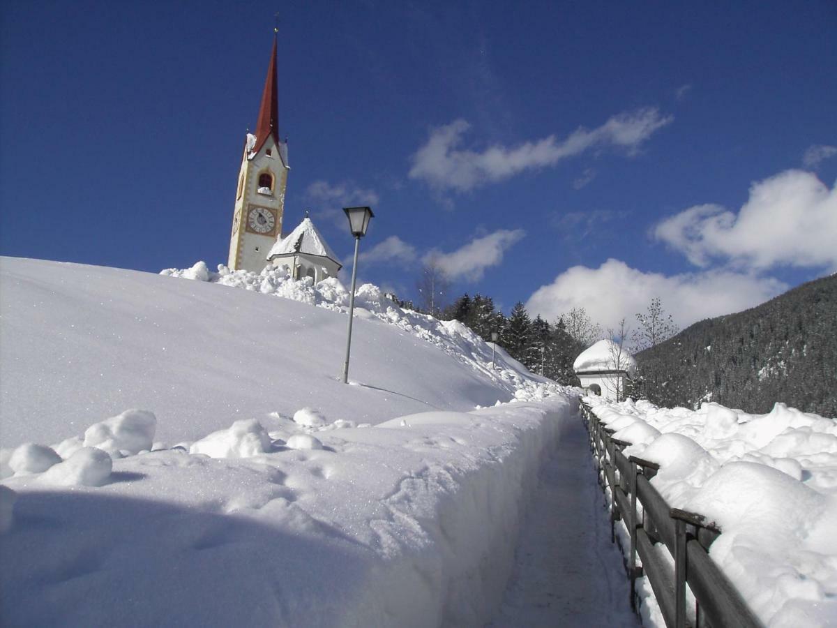 Gruberhof Lägenhet Innichen Exteriör bild